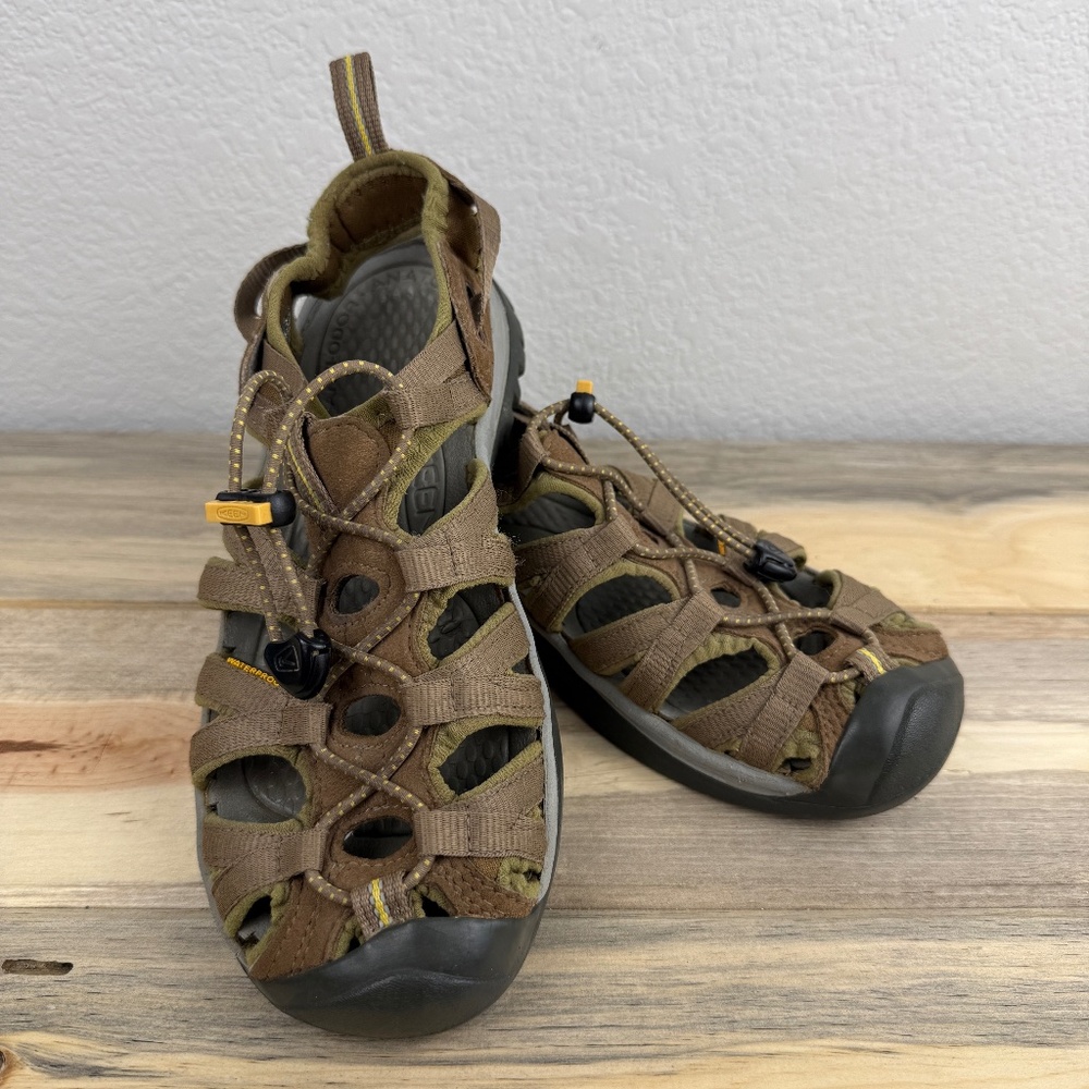 Keen Fisherman Sandals Tan Leather Rubber Women's 7 Men's 6